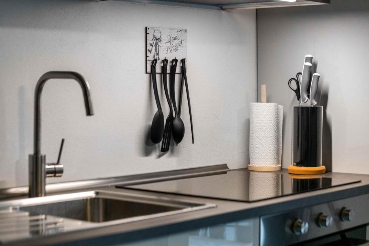 Junior Suite Milano With Netflix And Wifi ภายนอก รูปภาพ